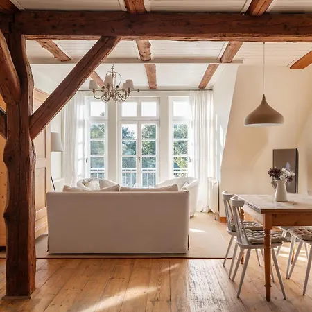 Gut Apartment